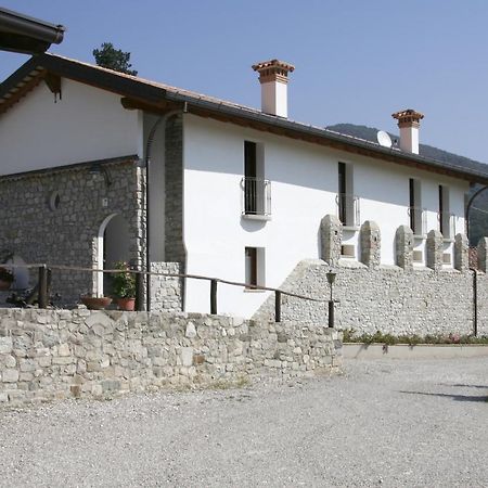 Borgo Di Corte - Alloggio Agrituristico Prestento Exterior photo